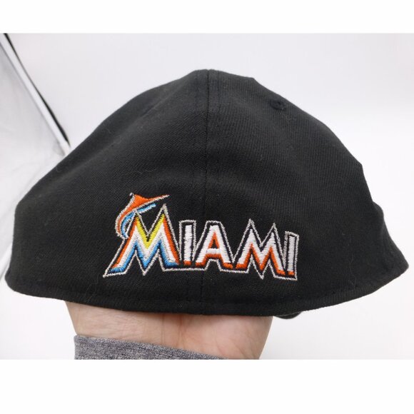 Miami Marlins Men’s New Era 39Thirty Flex Fit Hat - Picture 4 of 15